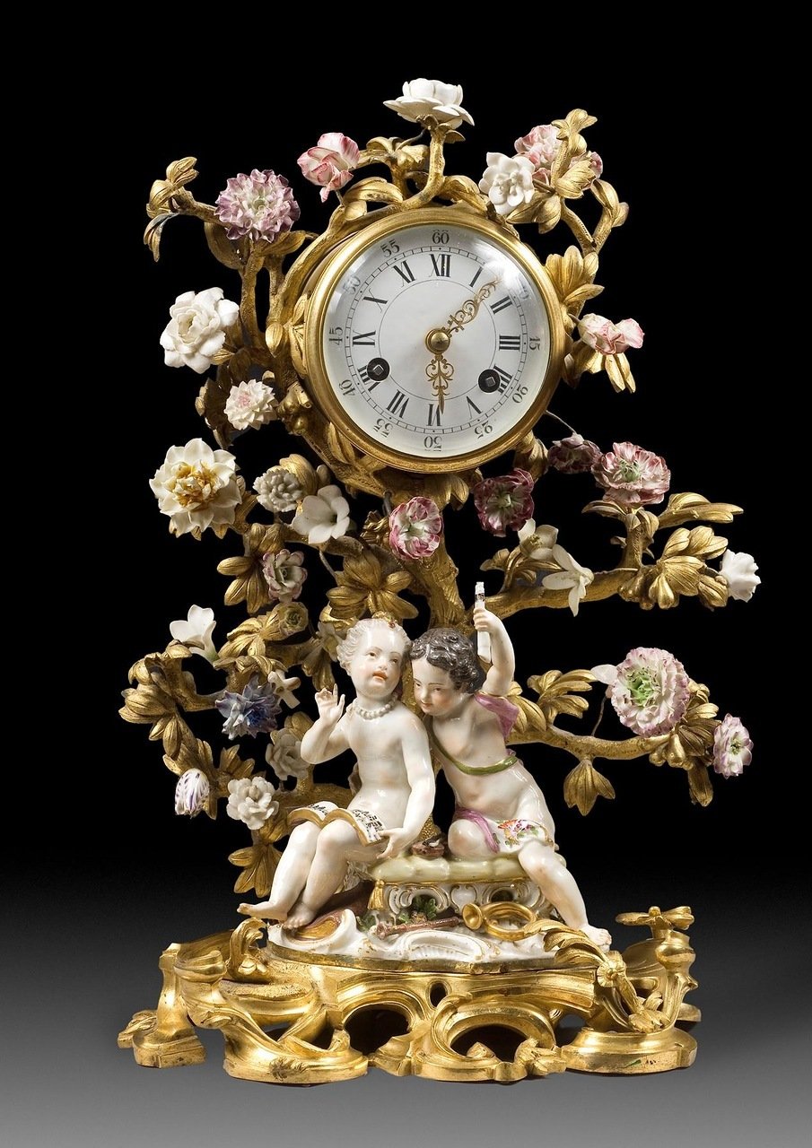 Часы каминные Франция Севрский фарфор