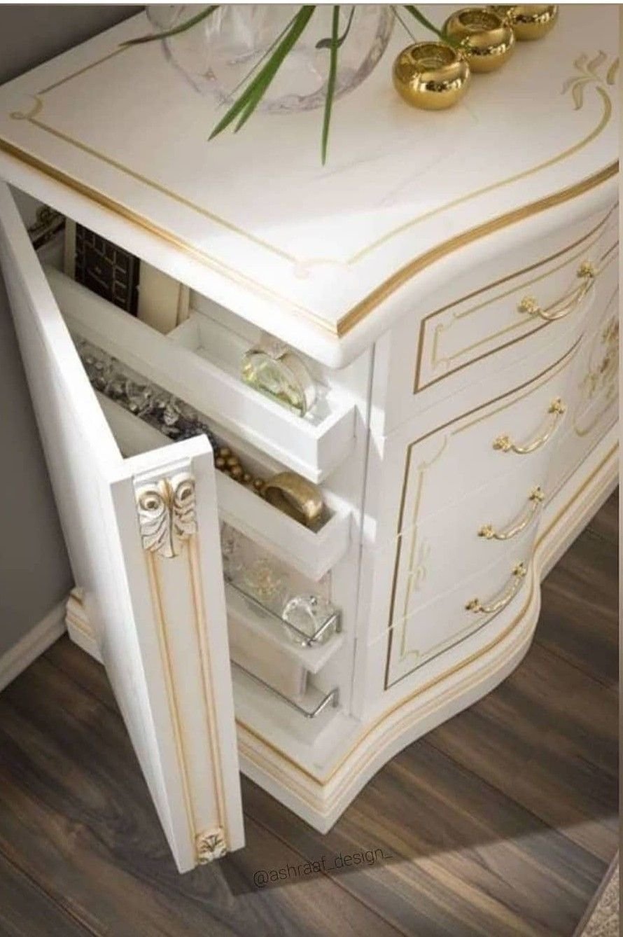 Комод Ришар радиусный