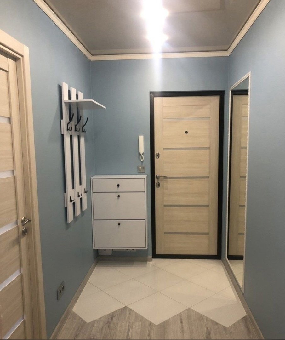 Угловой шкаф-купе в прихожую