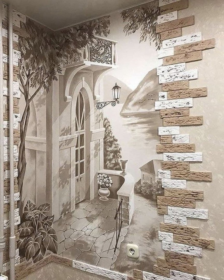 Фреска в прихожей