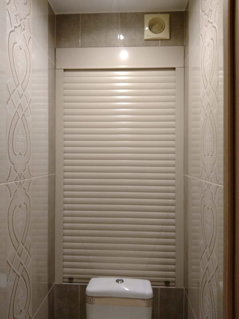 Жалюзи в туалет