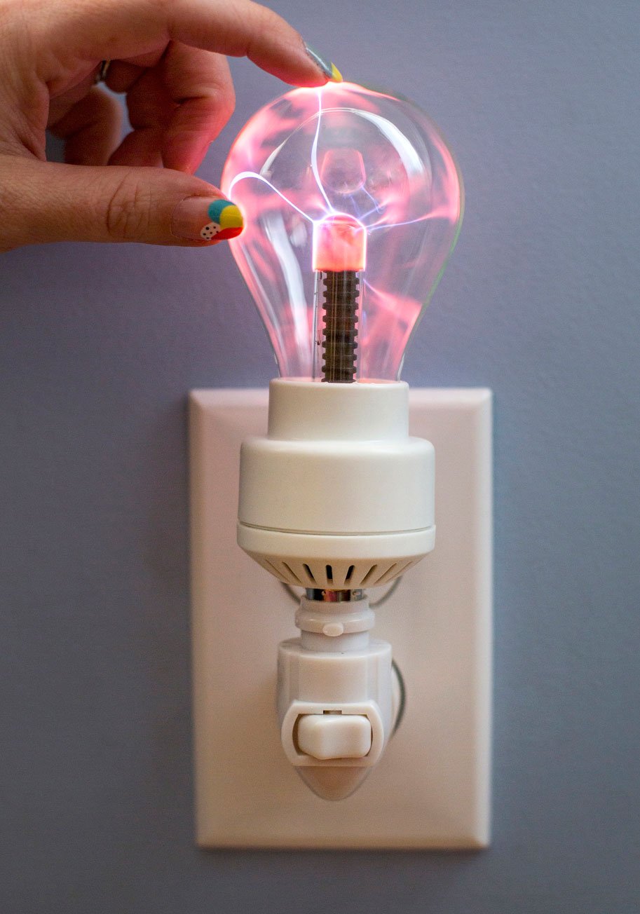 Люстра из веток