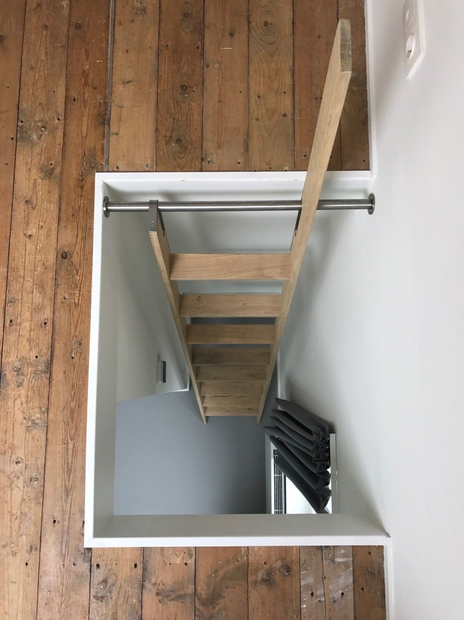 Винтовая лестница на Антресоль