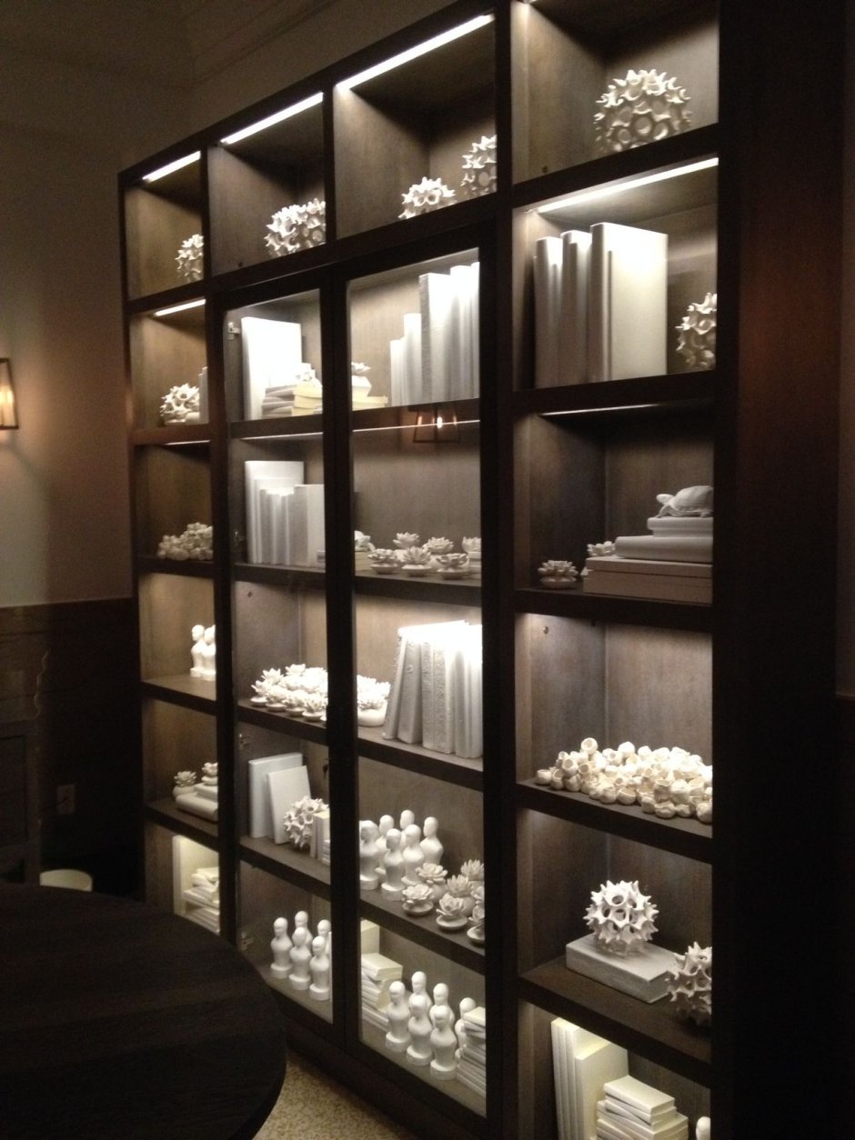 Подсветка книжных полок