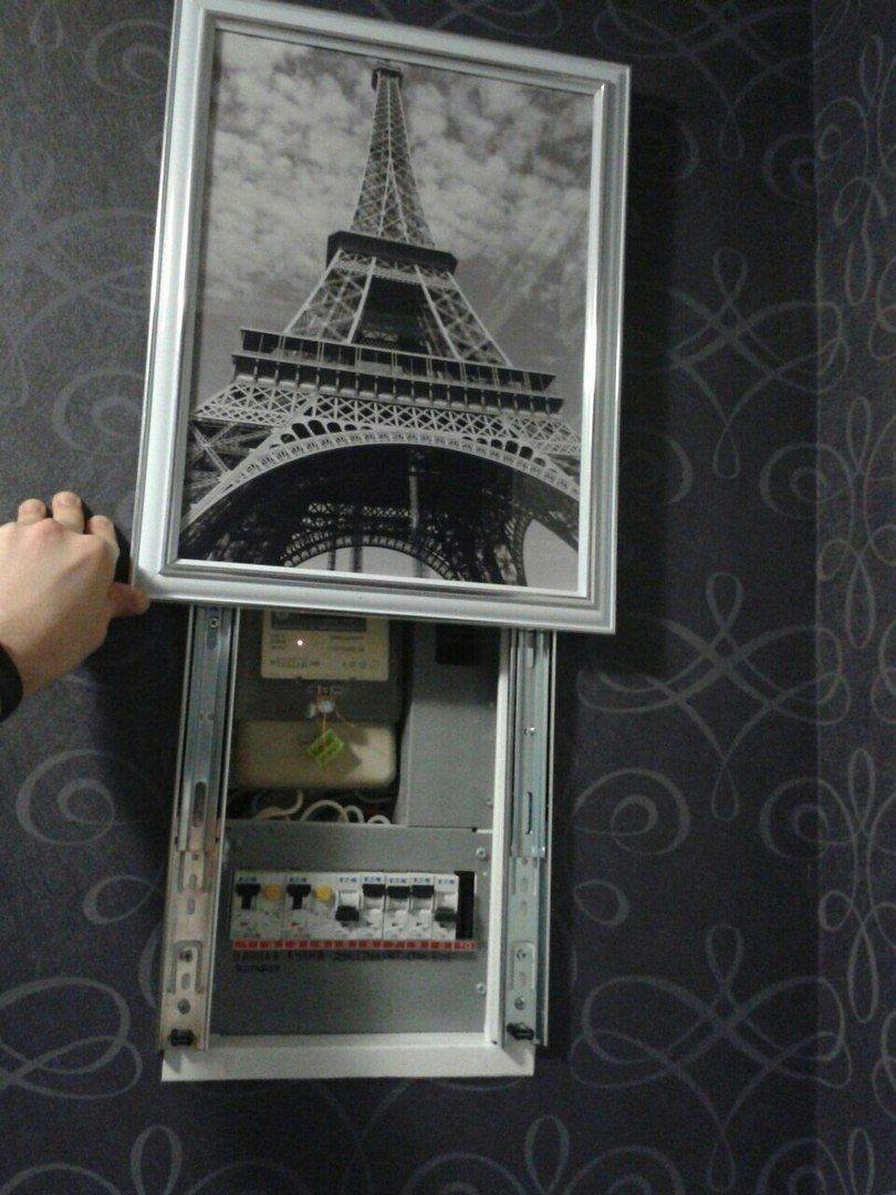 Дизайнерский электрощиток для квартиры