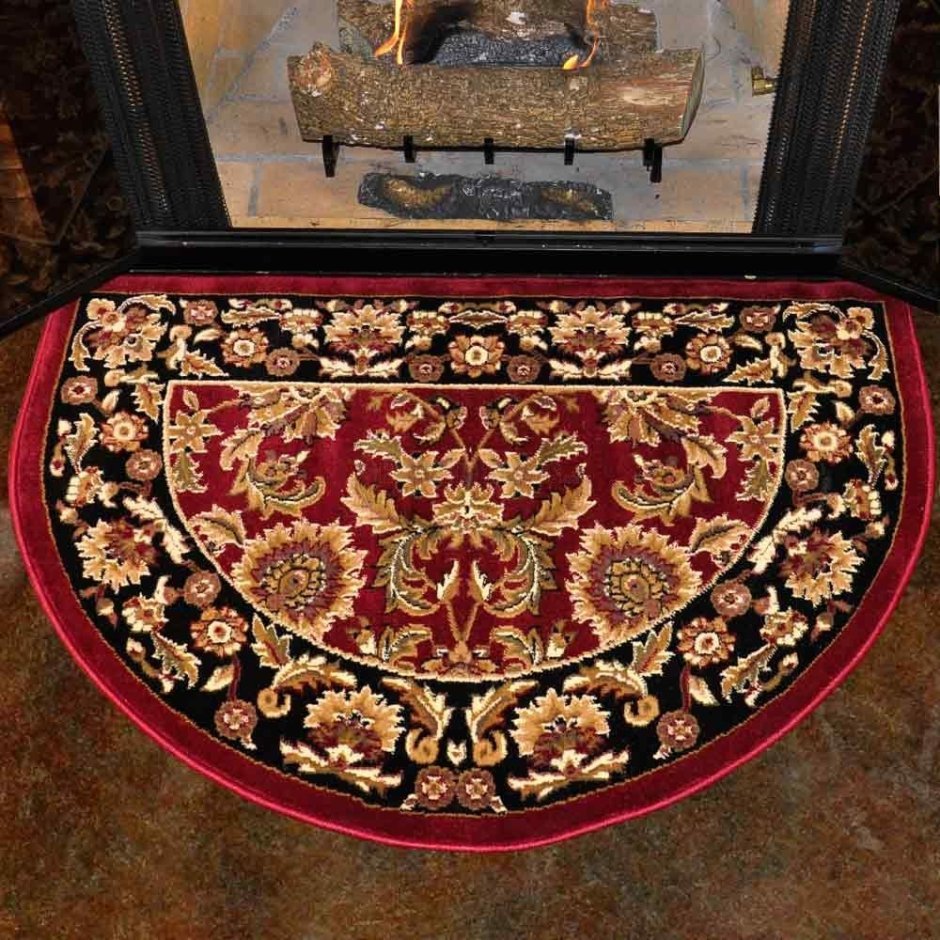 Камин с ковром