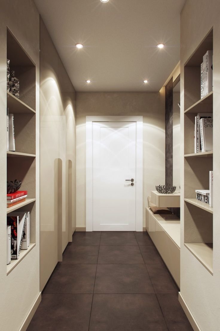 Прихожая для длинного узкого коридора