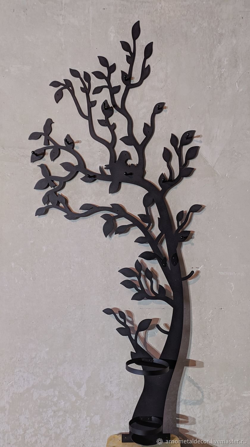 Дерево из металла