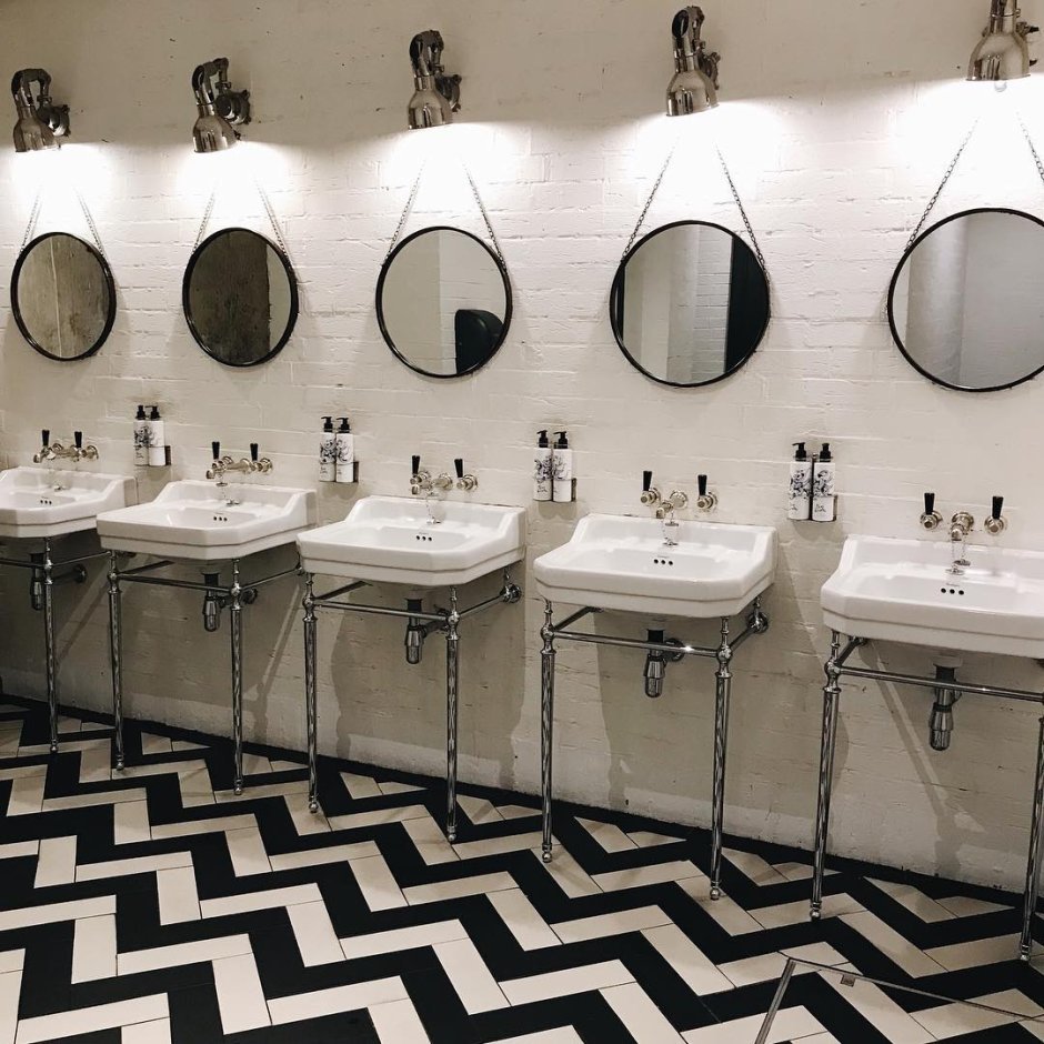 Красивые туалеты в ресторанах