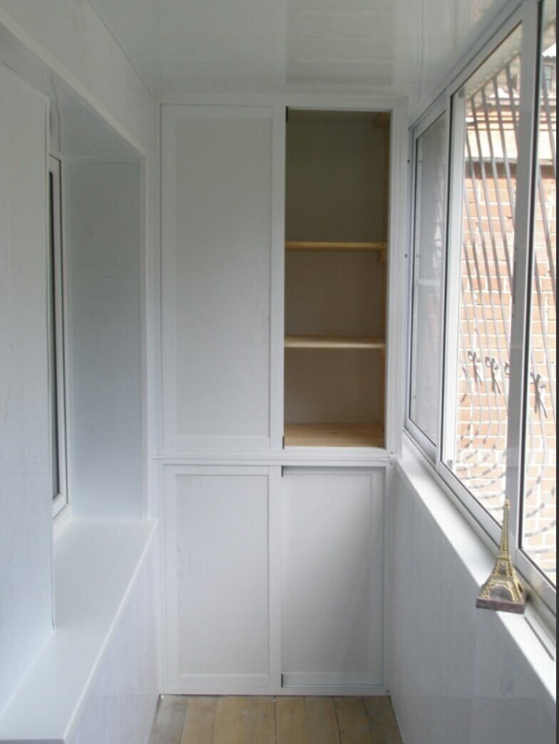 Шкаф на балкон