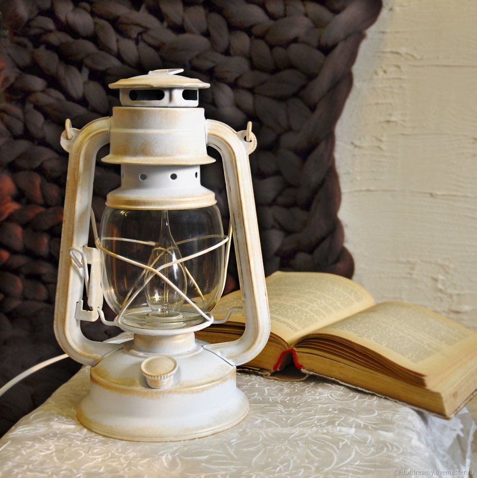 Керосиновая лампа Леруа