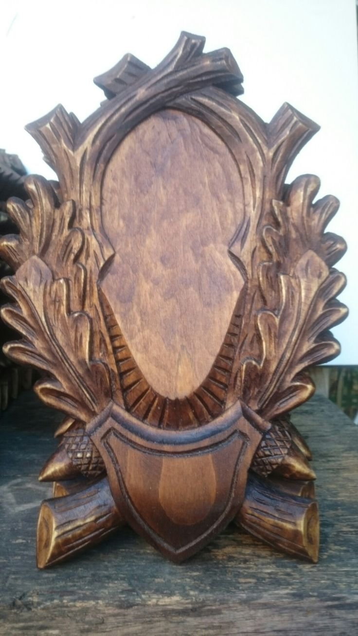 Резные медальоны под рога