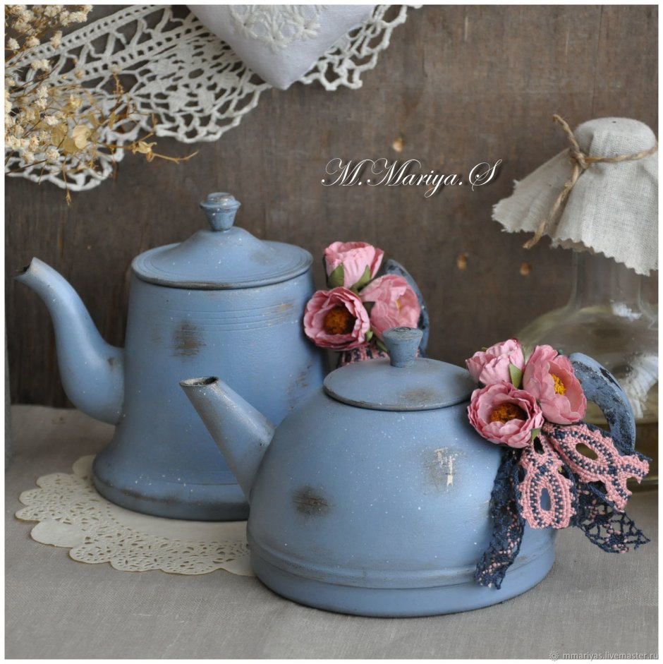 Металлический чайник шебби Шик