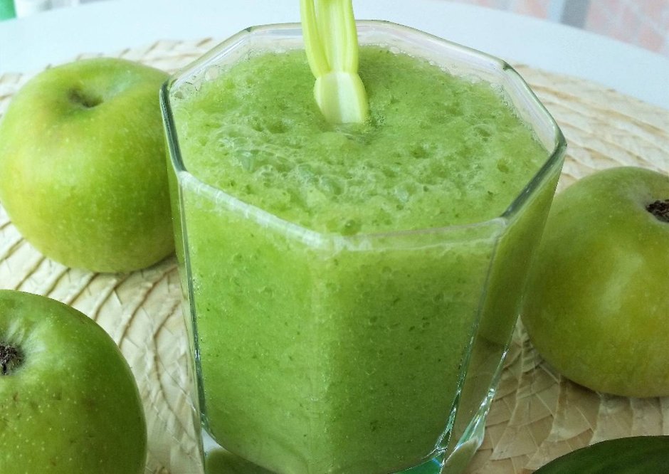 Детокс смузи черничный