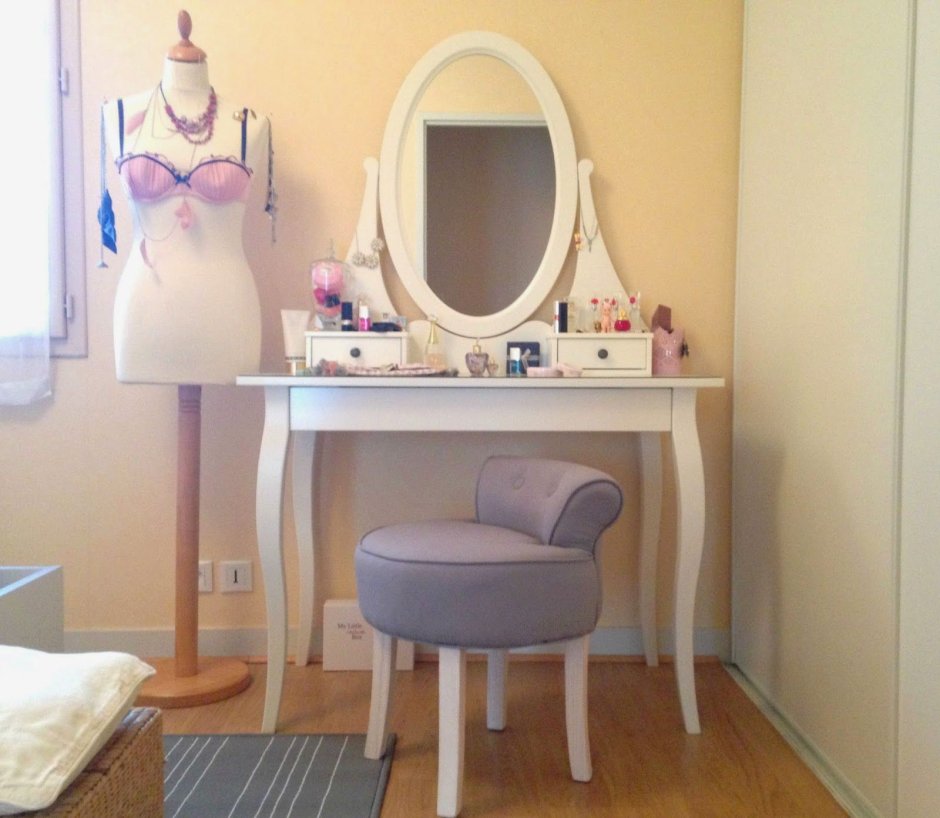 Дизайн маленькой комнаты для девушки