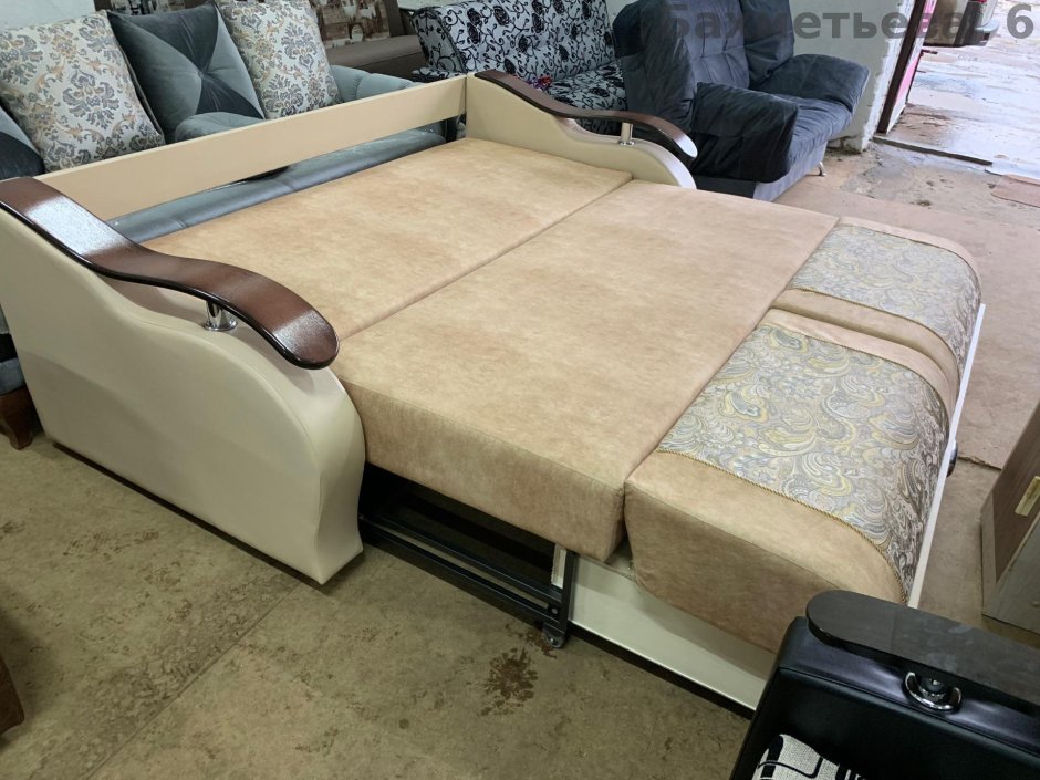 Диван тройной раскладки