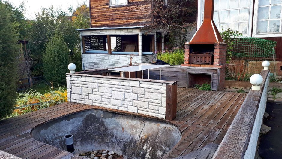 Площадка для мангала на даче