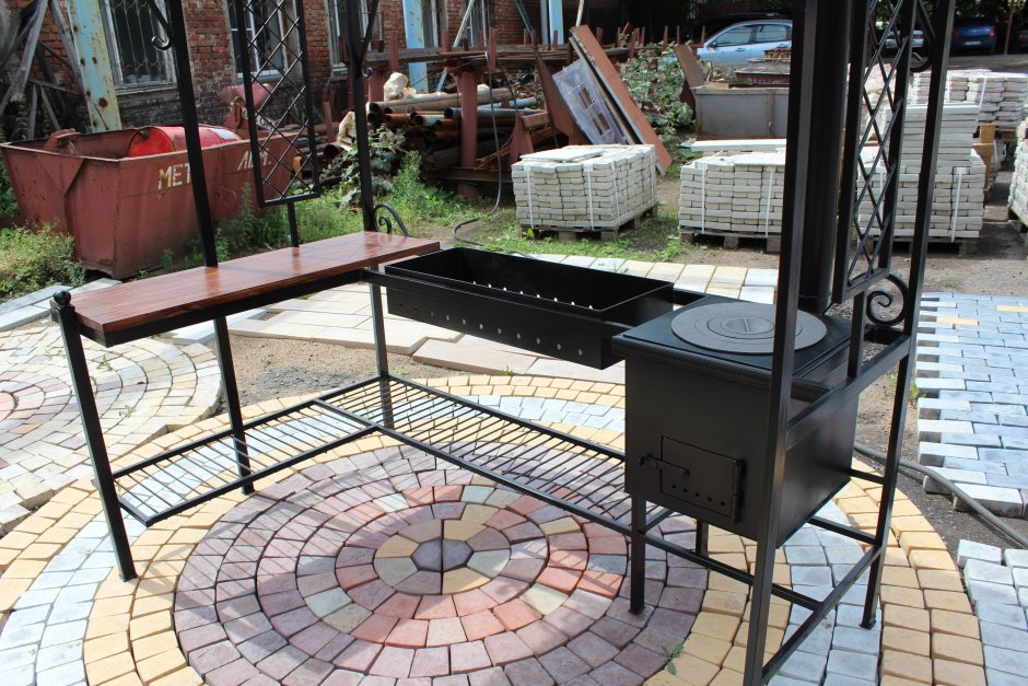 Площадка для мангала