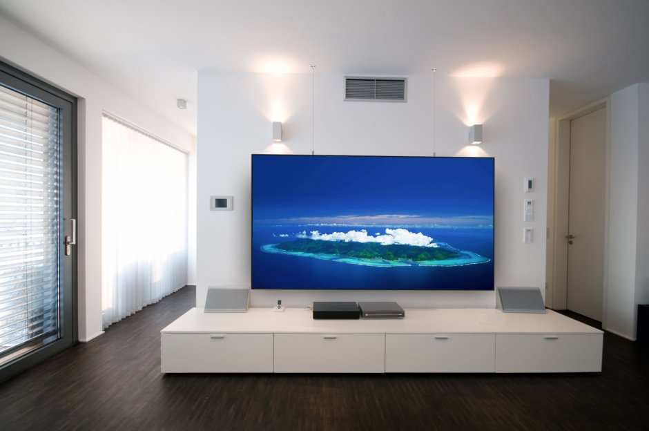 Тумба под экран проектора