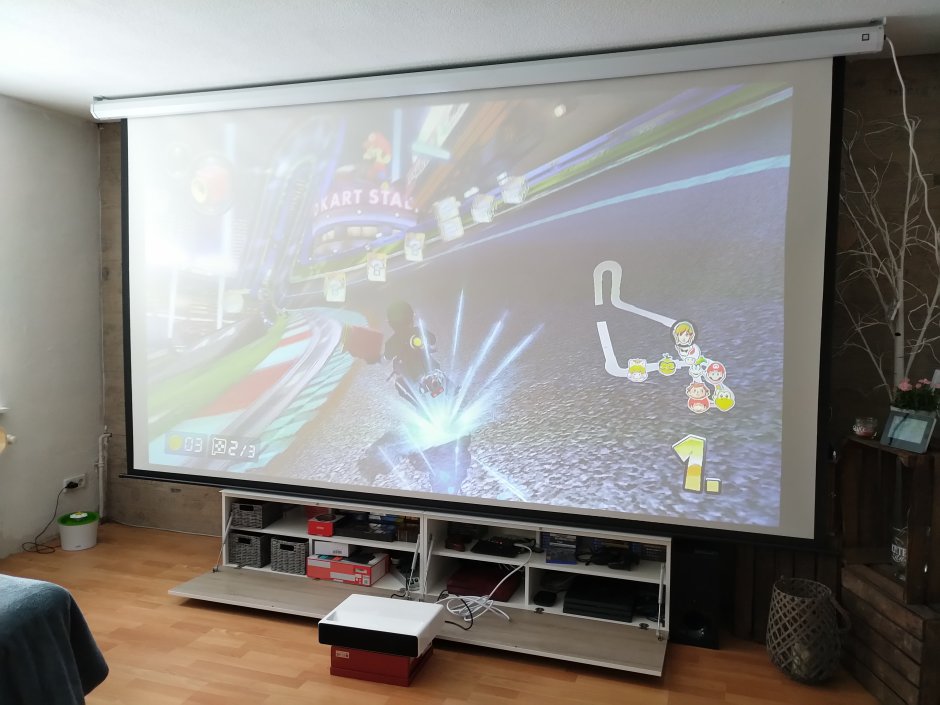 Тумбы под УКФ проектор