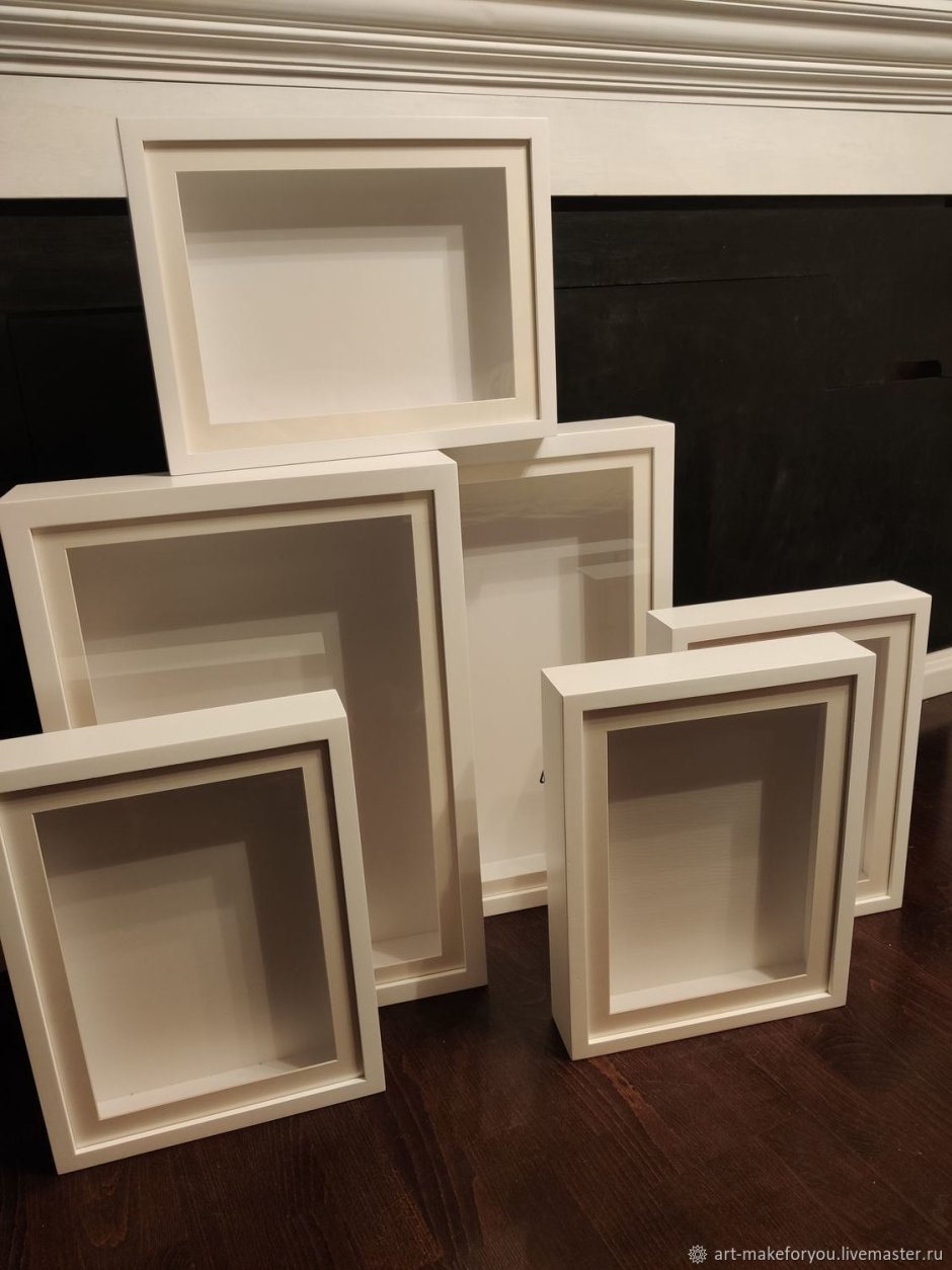 Глубокая рама со стеклом