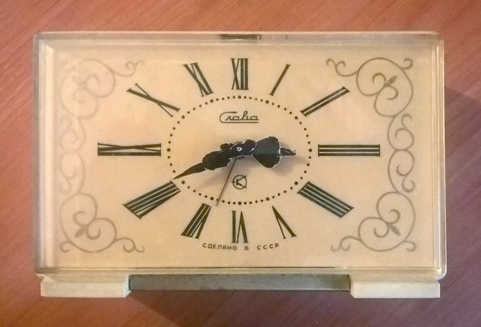 Часы настольные "ретро"