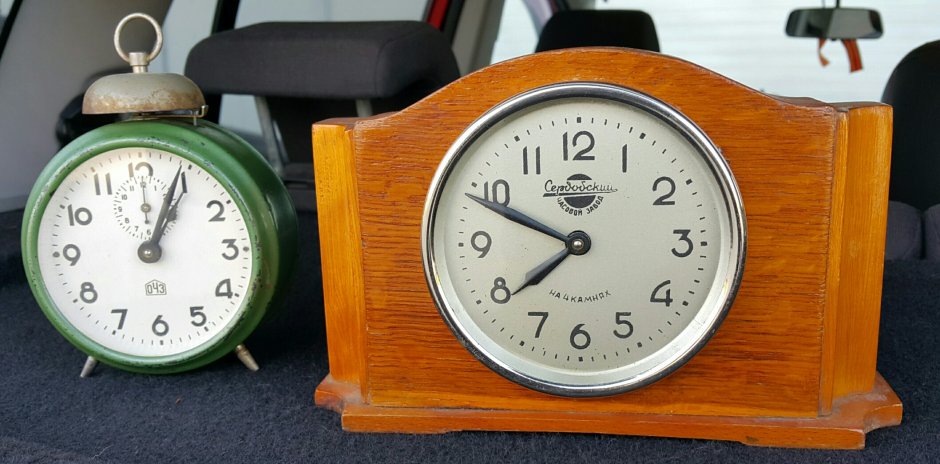 Будильник Сердобский часовой завод
