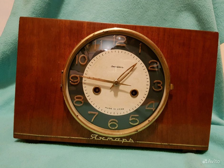 Настольные часы Seiko qxv002zn