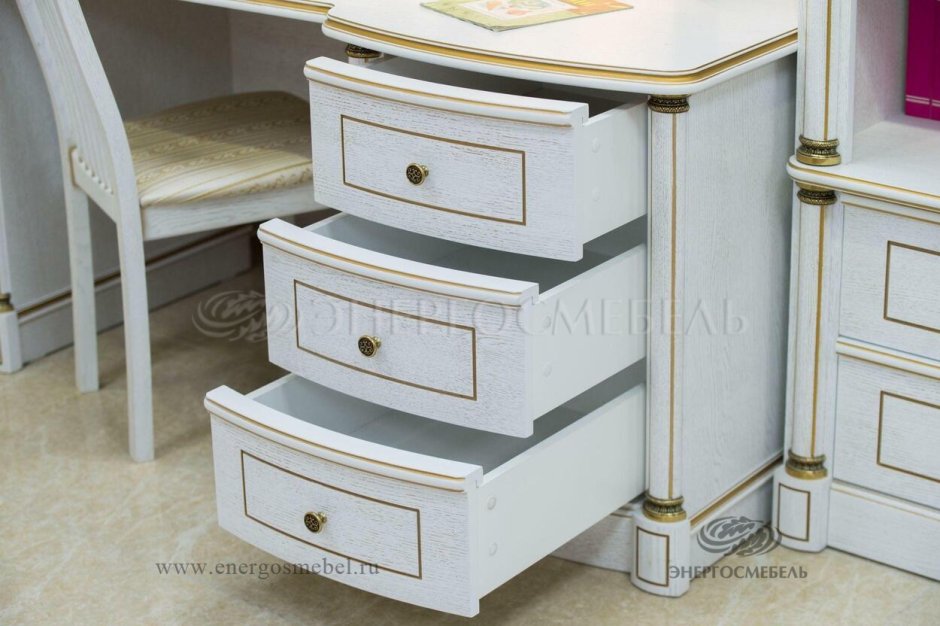 Стол письменный двухтумбовый Рубин ВМФ-6523.1