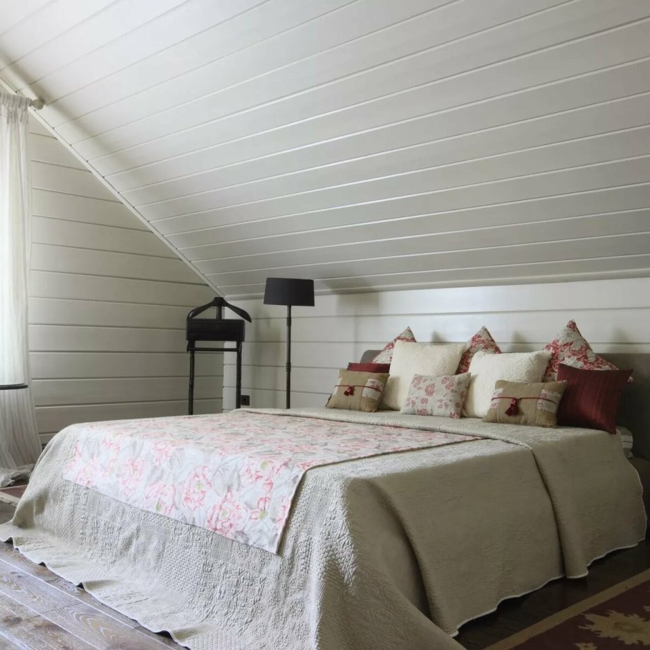 Крашеная вагонка в интерьере