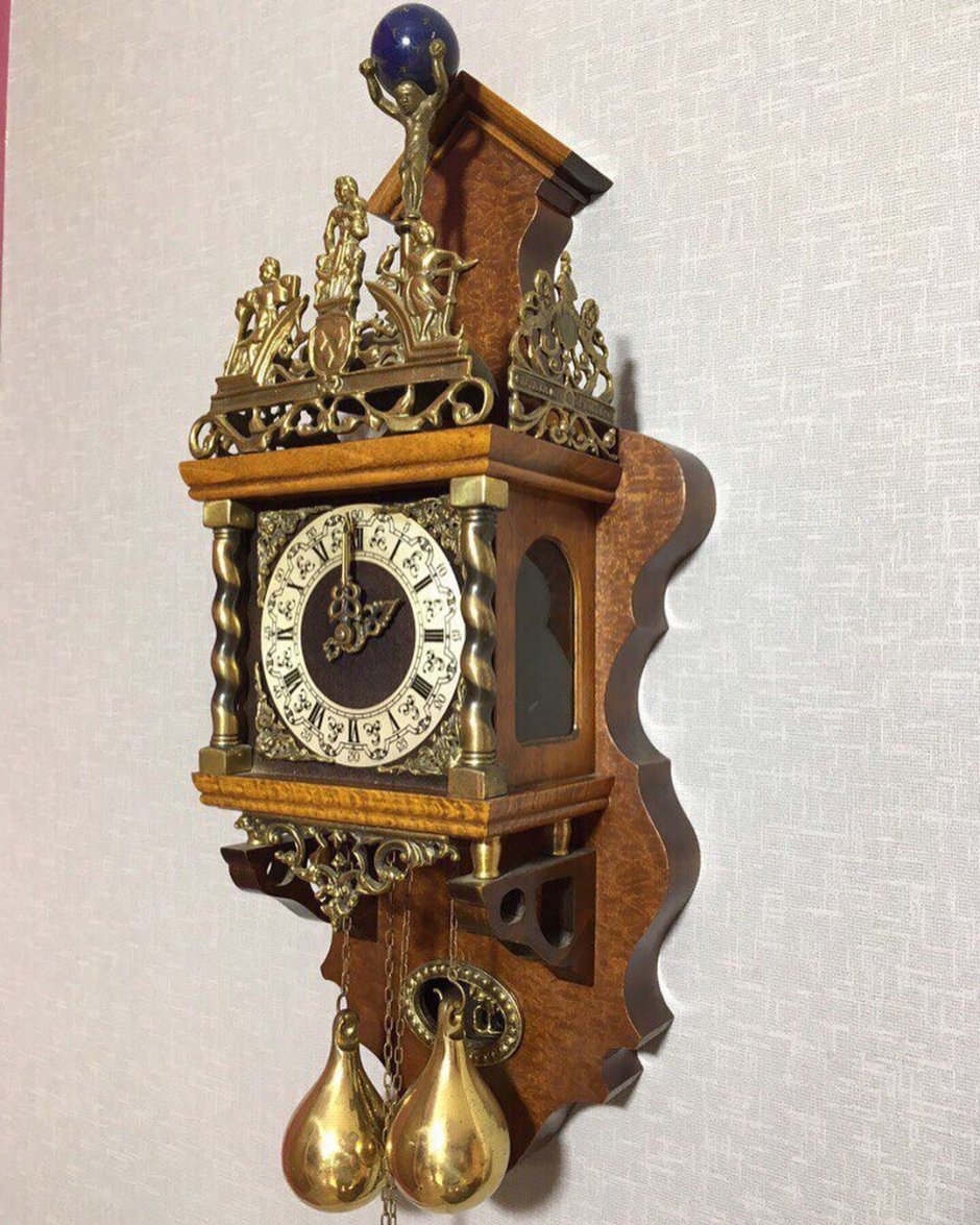 Каминные часы с боем Kienzle