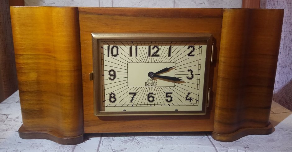 Часы Hermle настольные каминные