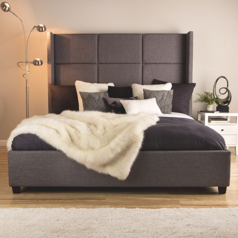 Кровать мягкая двуспальная