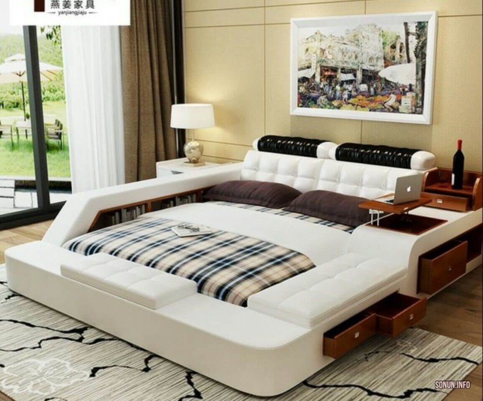 Кровать большая