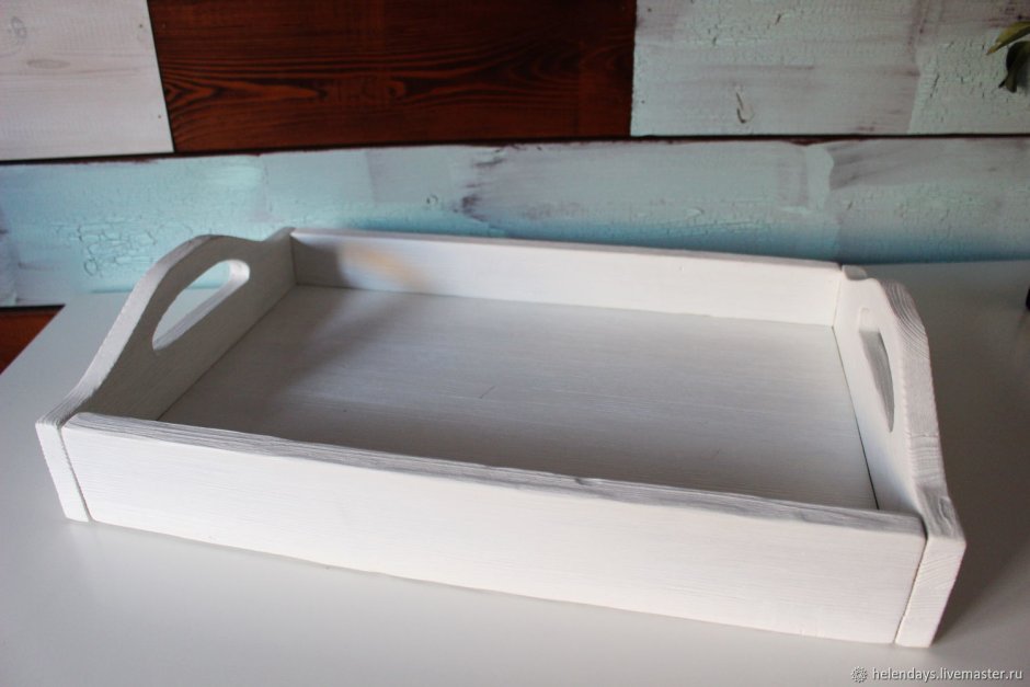 Поднос белый с бортиками