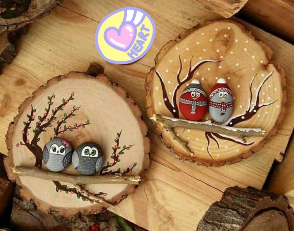 Новогоднее украшение на спиле дерева