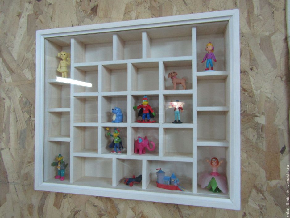 Витрина настенная ref.146 IDC