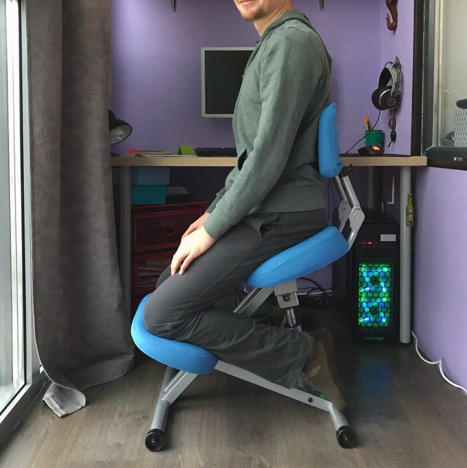 Кресло с членом