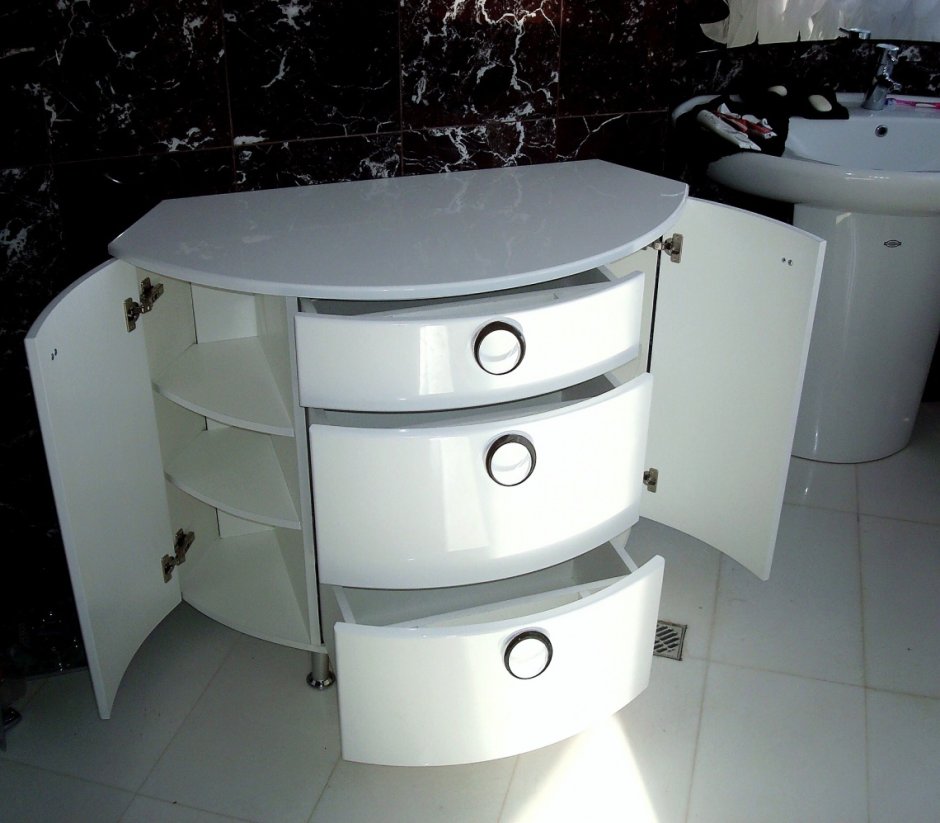 Тумбочки прикроватные радиусные Филип Гранде