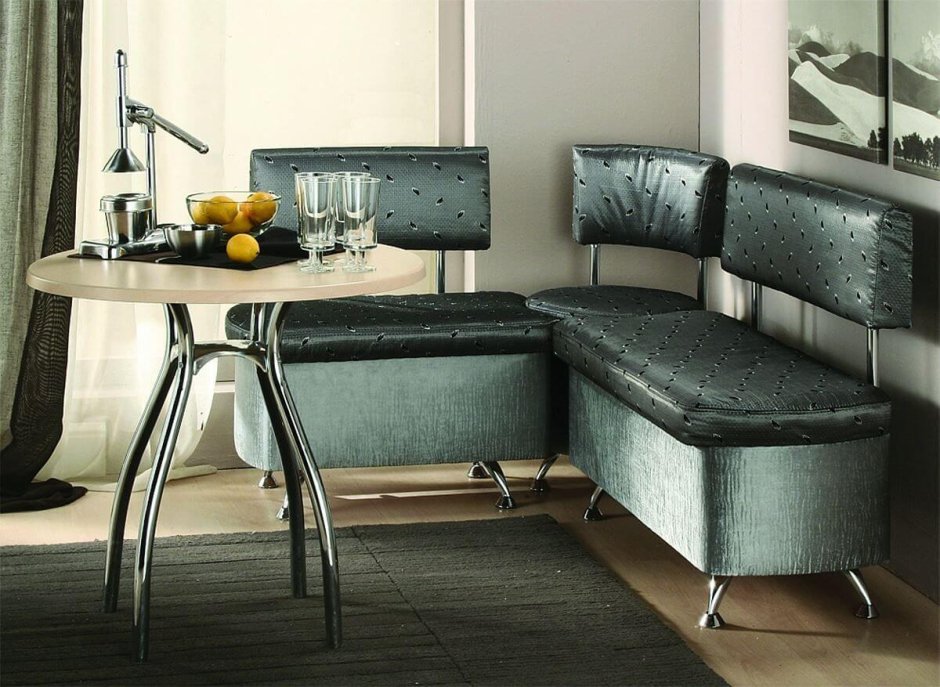 Мягкий диванчик на кухню