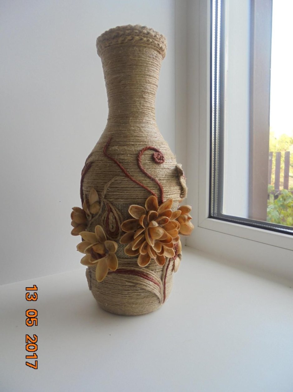 Декор вазы из джута