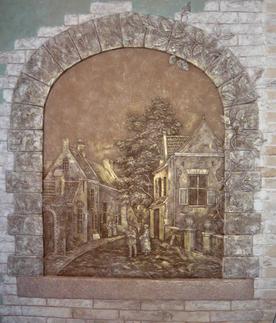 Барельеф арка на стене