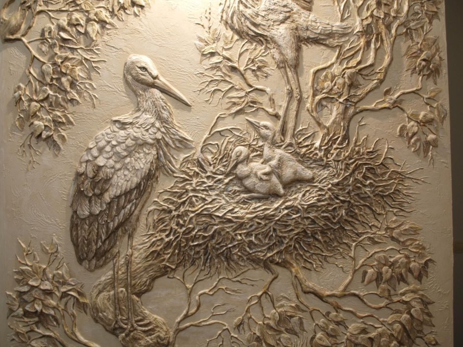 Барельеф Аист