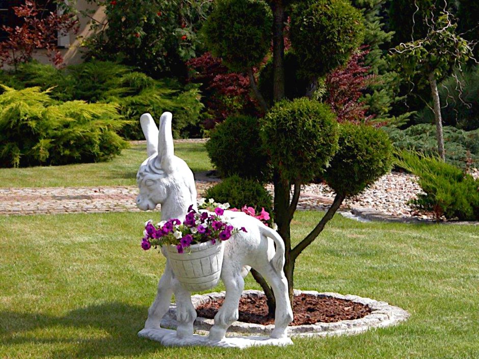 Садовая скульптура