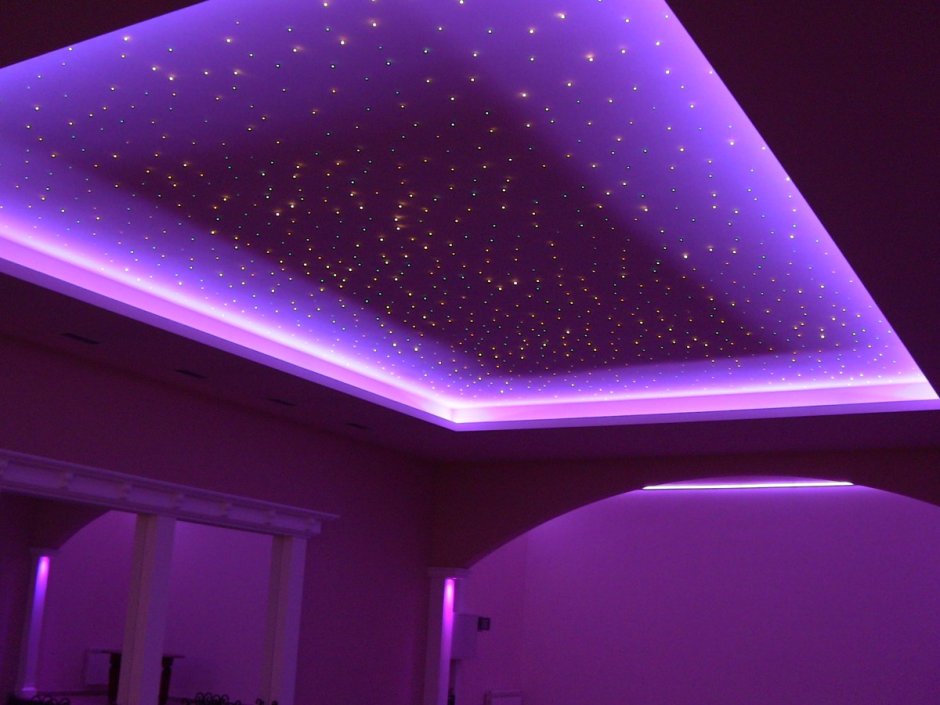 Натяжные потолки Люкс