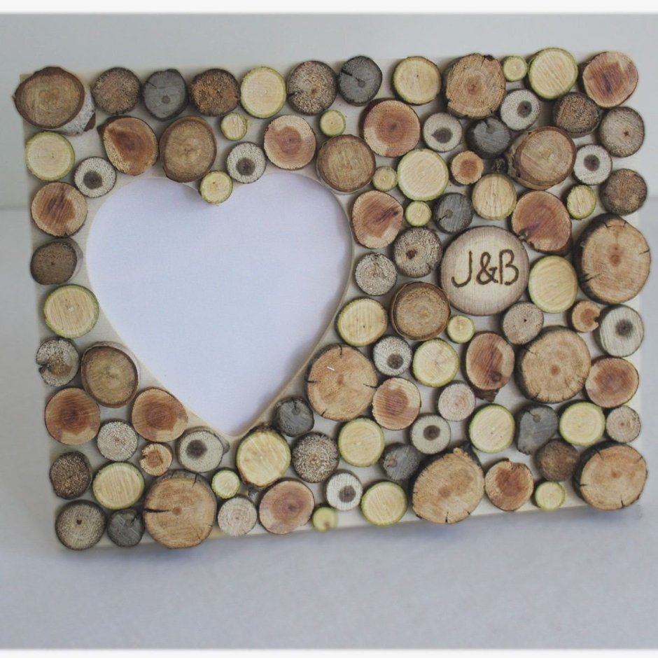 Рамка из срезов дерева