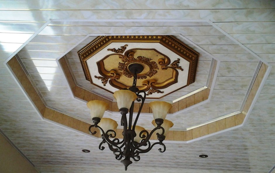 Декор потолок фигура