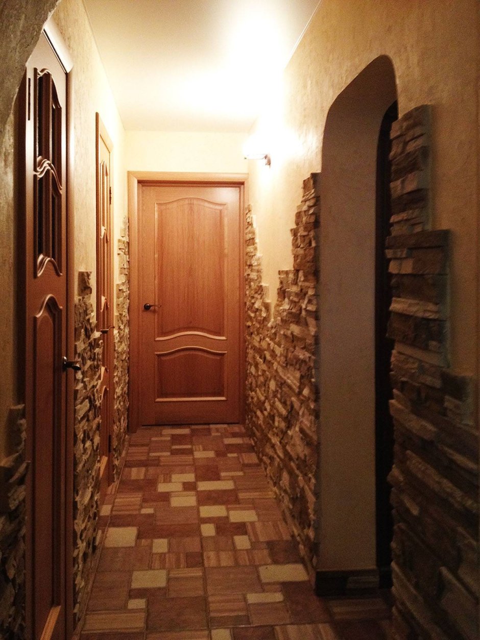 Коридор в двухкомнатной квартире