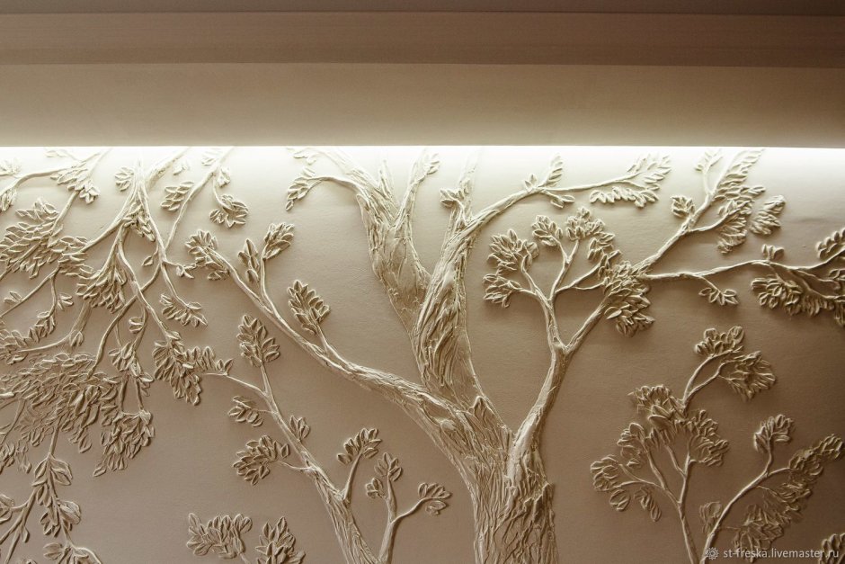 Дерево из штукатурки
