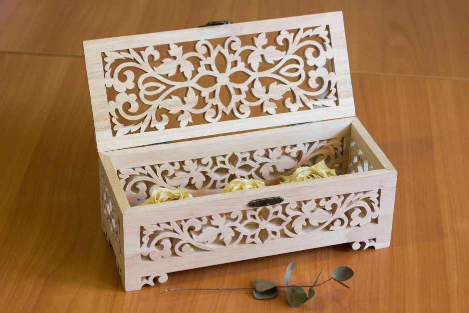 Выпиливание шкатулок